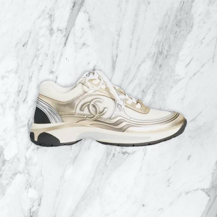 Chanel — Doré — Wise