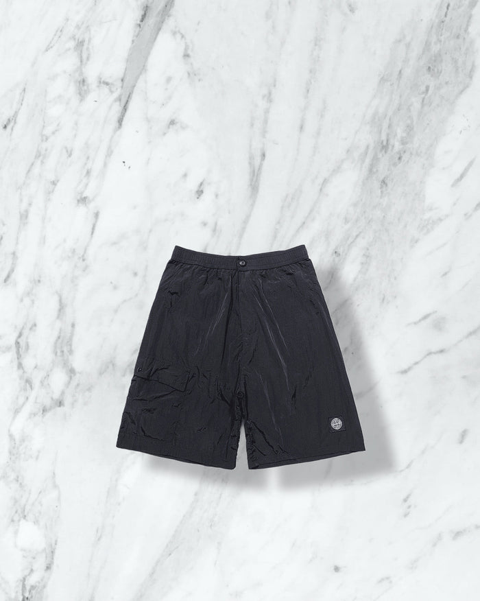 Stone Island Short — Noir — Wise